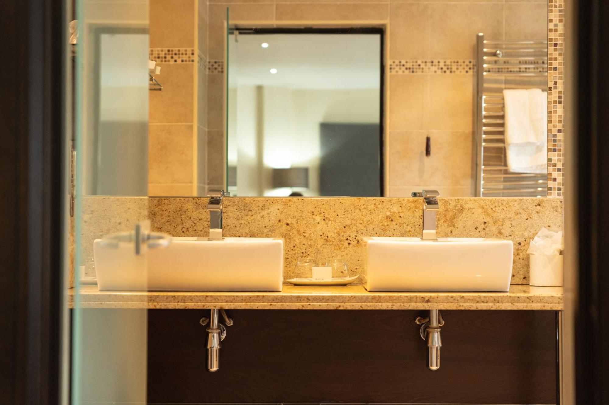 Waterfoot Hotel لندنديري المظهر الخارجي الصورة
